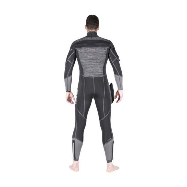 semi dry suits wetsuits Aqualung Bare Cressi Mares Scubapro diving