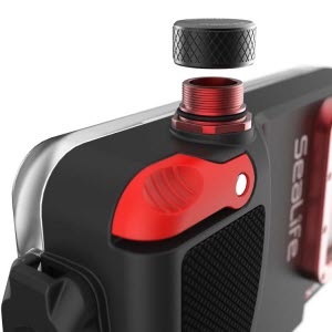 SL400_Sealife_SportDiver_Underwater_Housing_for_iPhone_vacum_system_with_cap_LOW_RES_JPG